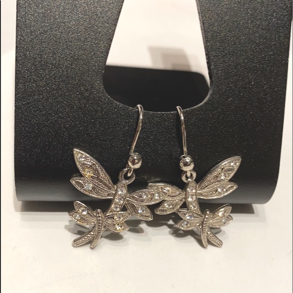 Vintage Butterfly Earrings!!!  Excellent Condition!!! - Picture 1 of 2